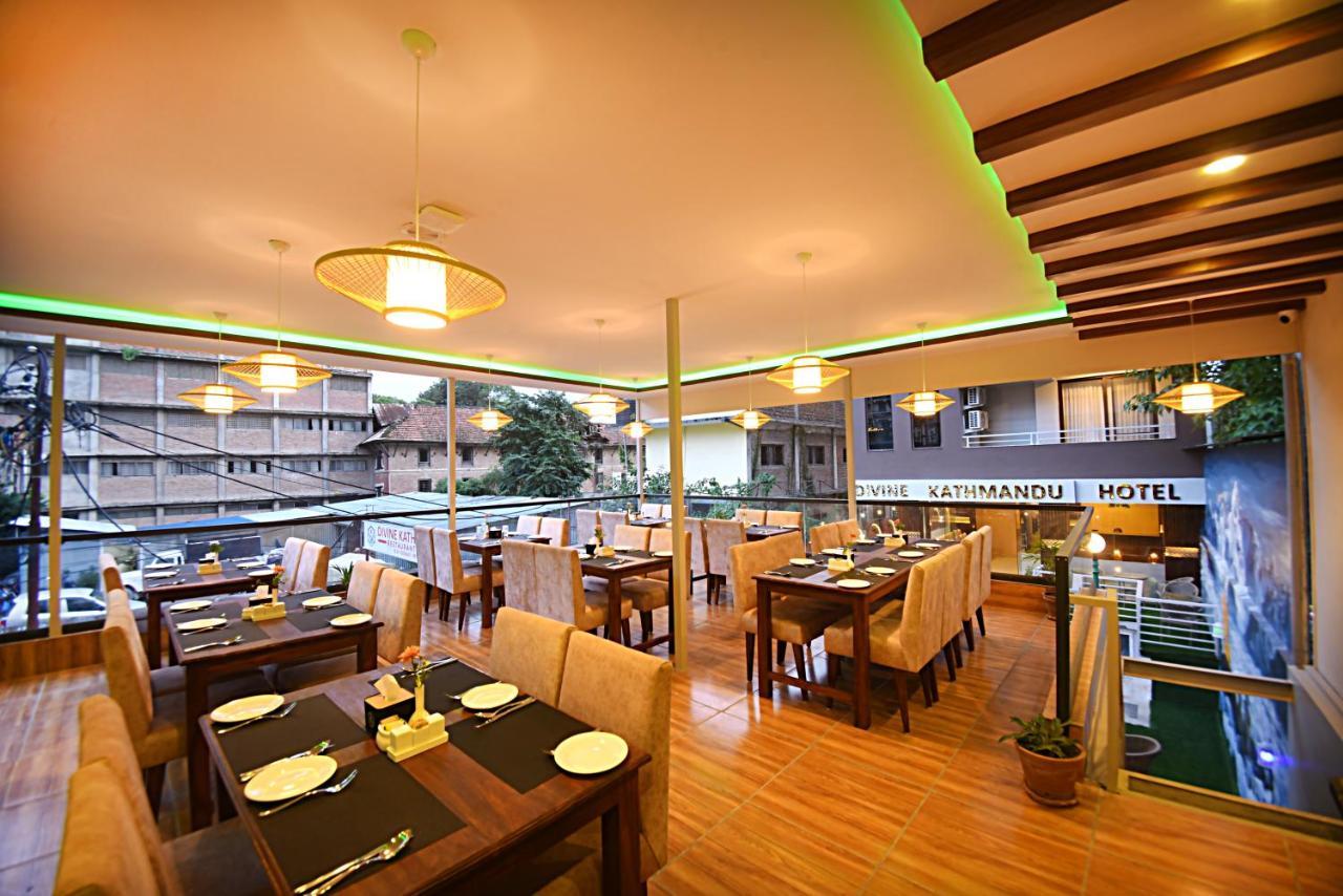 Divine Kathmandu Hotel Exterior foto